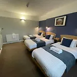 The George Hotel 3*
