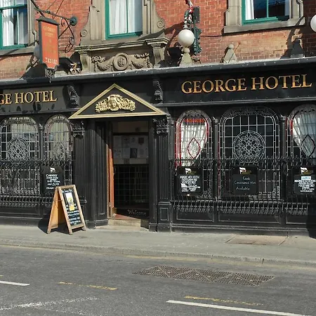 فندق The George