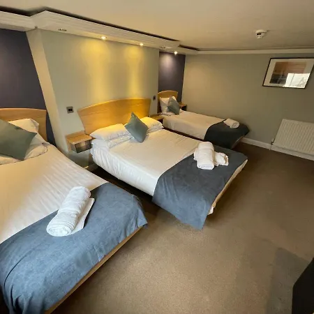 The George Szálloda 3*