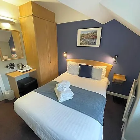 The George Szálloda 3*