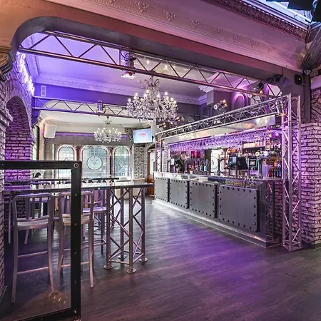 The George Отель Уитби