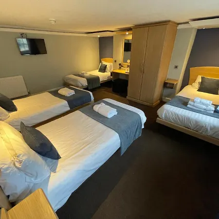 Отель The George