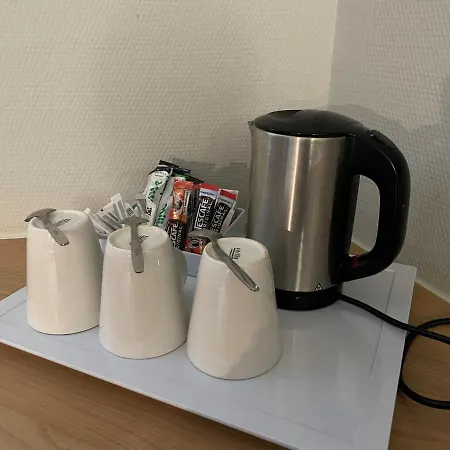 Отель The George 3*